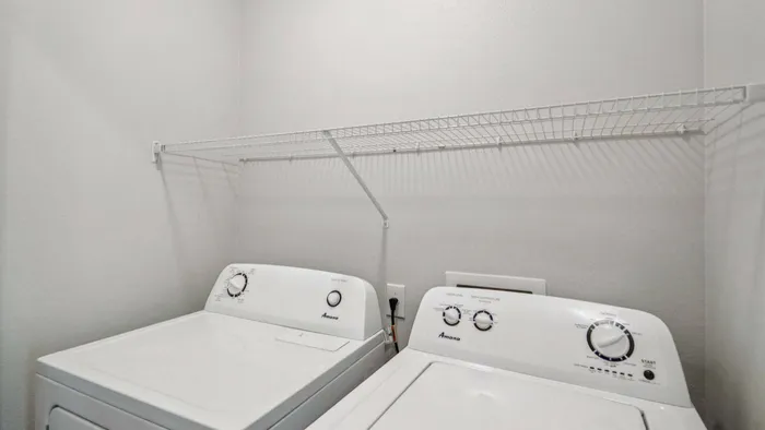 Washer & Dryer