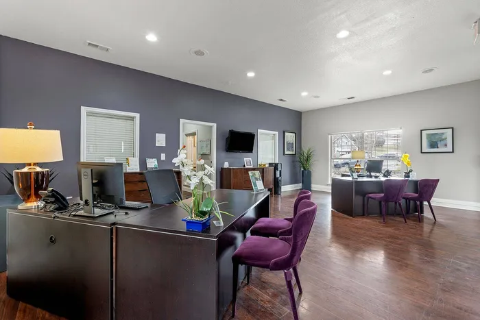 Avonmora leasing office with comfortable seating, Austin, TX
