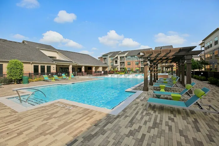 Sparkling apartment swimming pool at Cityscape in Houston