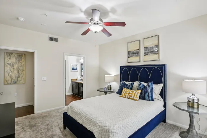 Spacious 1-bedroom apartment at Providence Uptown in Houston, TX