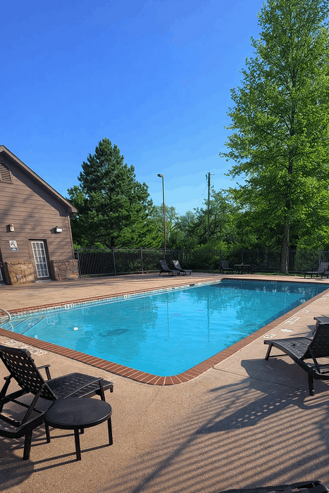 Swimming Pool at Arbor Pines