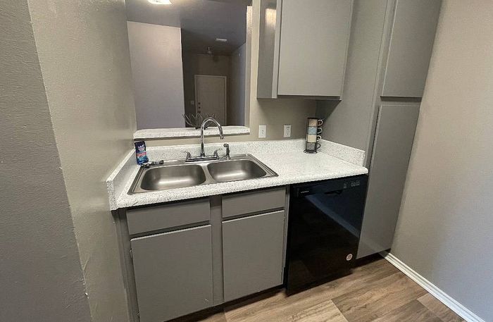 Cozy Kitchen at Arbor Pines