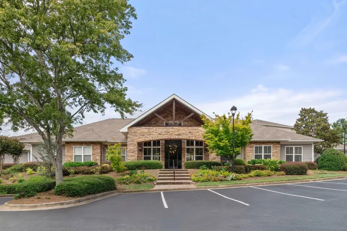 Leasing Center