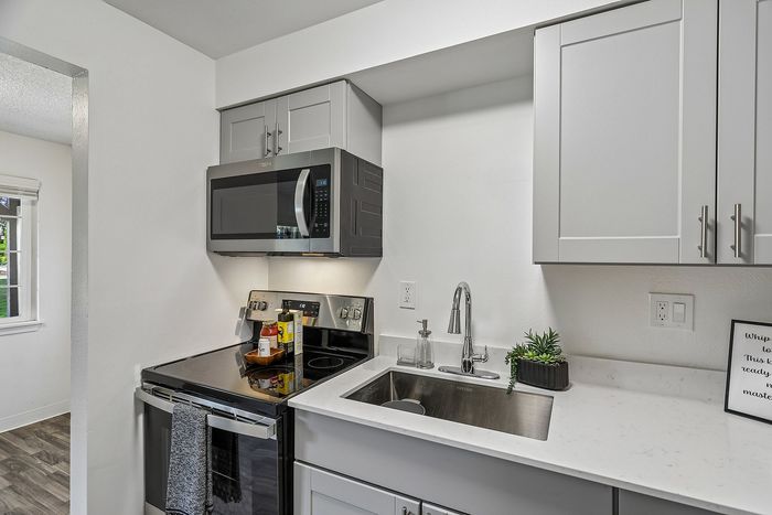 Upgraded appliances in the kitchen