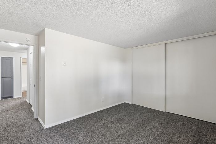 Ridgecrest Timbers side closet