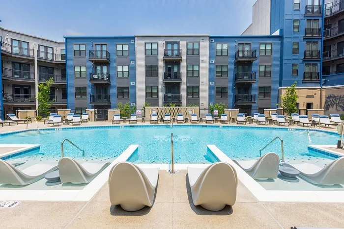Woodburn Exchange - Pool Area