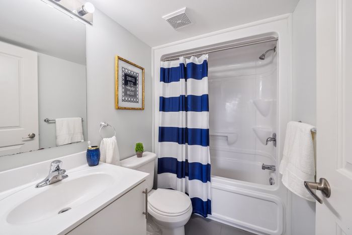 ensuite 3 piece bathroom