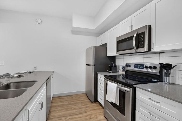 Mural Kingston I - Modern Kitchen