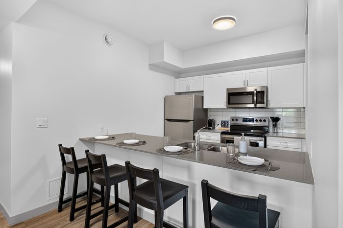 Mural Kingston I - Modern Kitchen