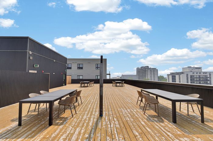 Mural Kingston I - Rooftop Terrace