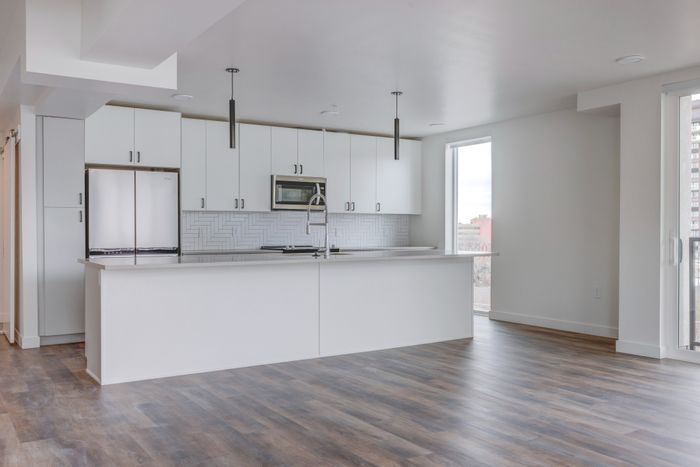 Modern Kitchen | 6th and Main Apartments | Salt Lake City, UT