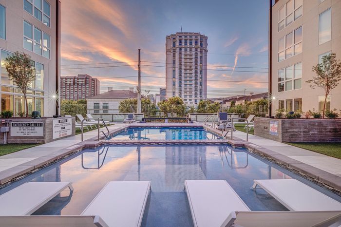 Resort Style Pools | 6th and Main Apartments | Salt Lake City, UT