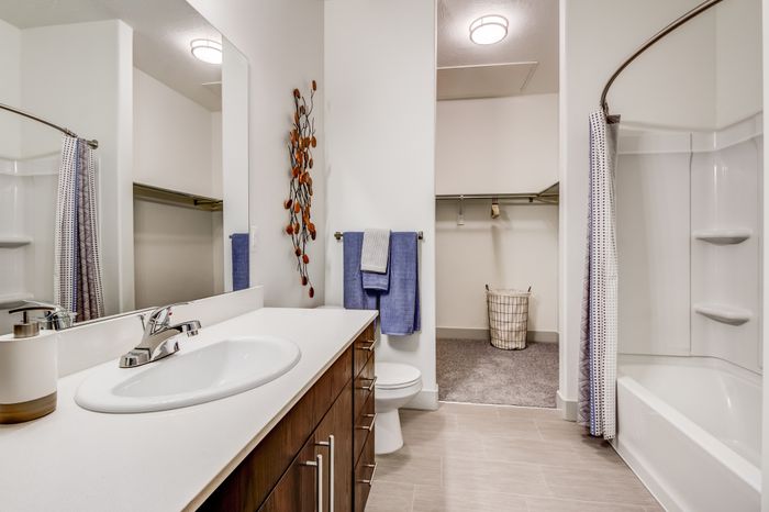 Bathroom | Parkway Lofts | Apartments in Orem, UT