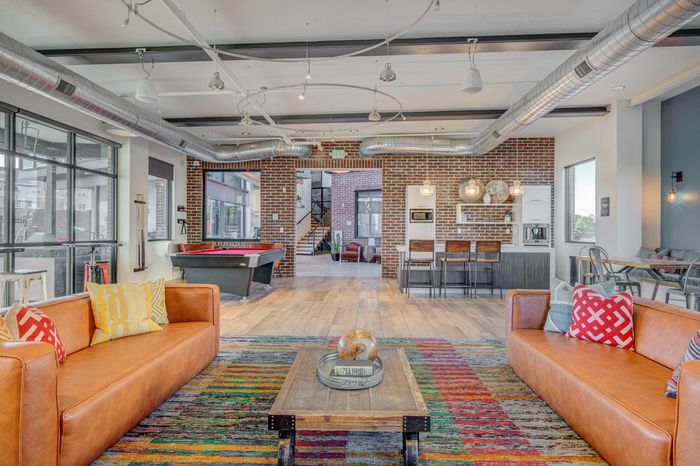 Clubroom | Parkway Lofts | Apartments in Orem, UT