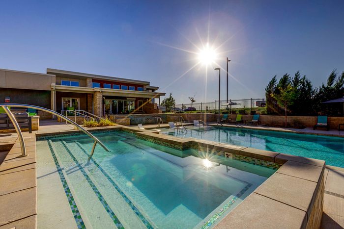 Swimming Pool | Apartment Homes in North Salt Lake, UT | Eaglewood Lofts
