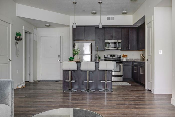 Spacious Kitchen | Apartments for rent in North Salt Lake, UT | Eaglewood Lofts