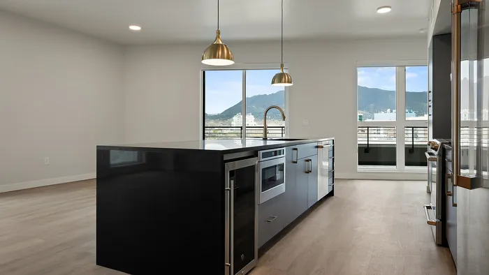 Dione | Kitchen - view3