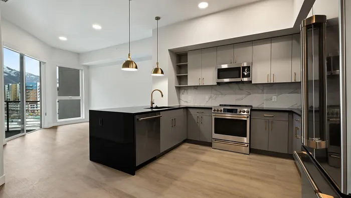 Garnet | Kitchen
