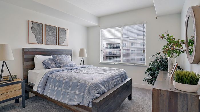Palisades 2 bedroom apartment secondary bedroom with natural light at Parkway Lofts in Orem Utah