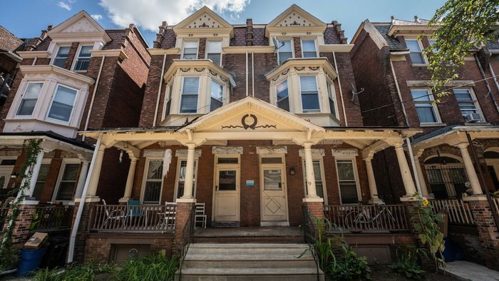 219 Buckingham