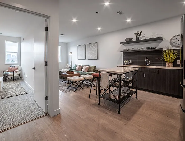 4040 Fox Downtown Denver Apartments