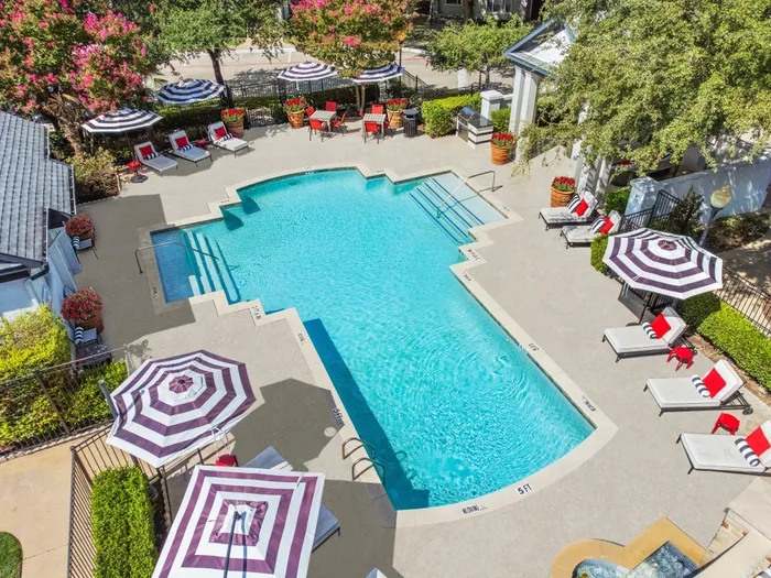pool