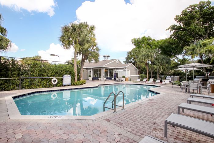 Boca Raton Apartment Swimming Pool