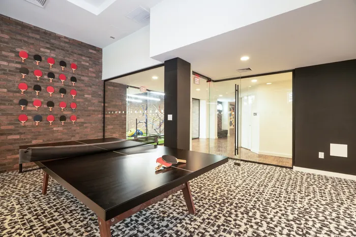 clubhouse ping pong
