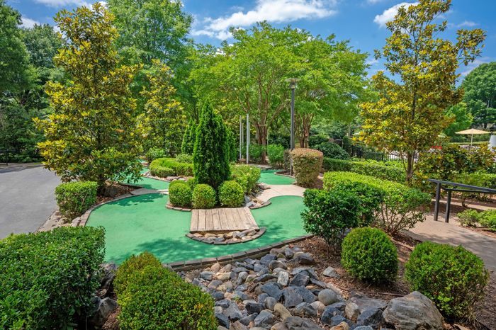 putt putt course