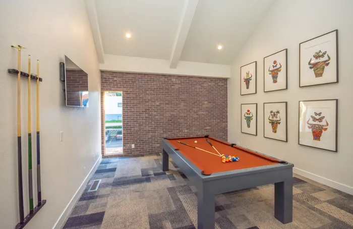 Citrus Heights Apartment Game Room - Montage at Fair Oaks