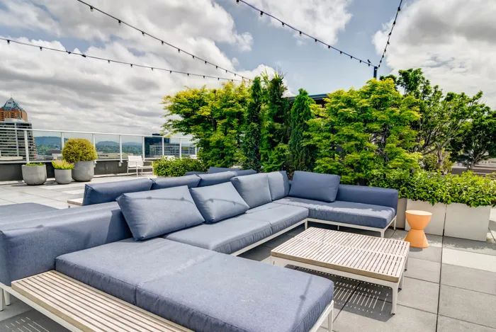 Portland Apartment Rooftop Lounge - Vue Apartments