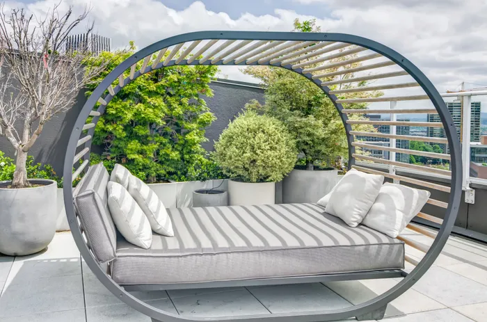 Portland Apartment Rooftop Lounge - Vue Apartments