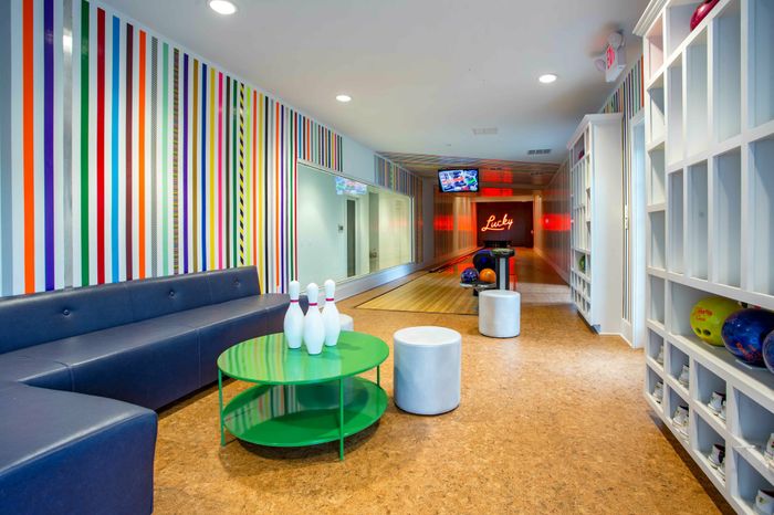 Grandeville at River Place Interior | Bowling Lane | Couches | Other seats