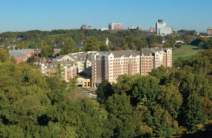 North Bethesda Apartment Property Exterior | Inigo's Crossing