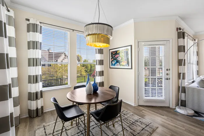model dining area