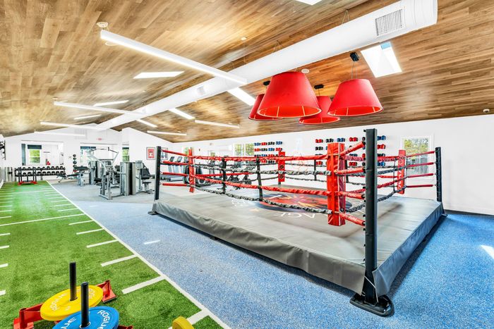 clubhouse gym
