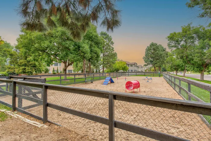 pet park