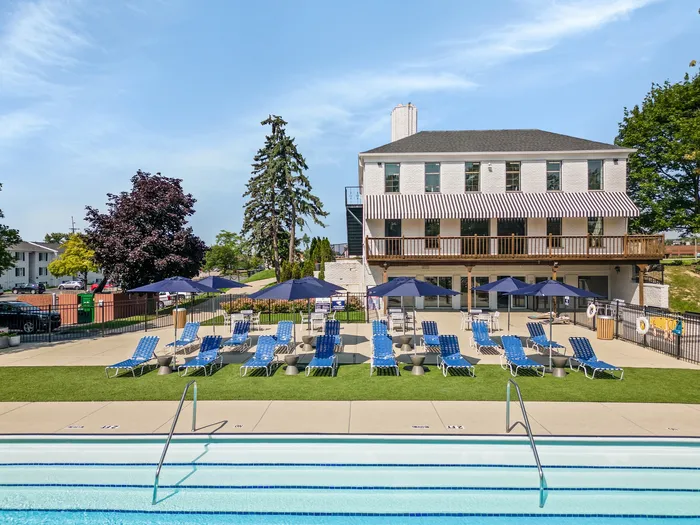 pool