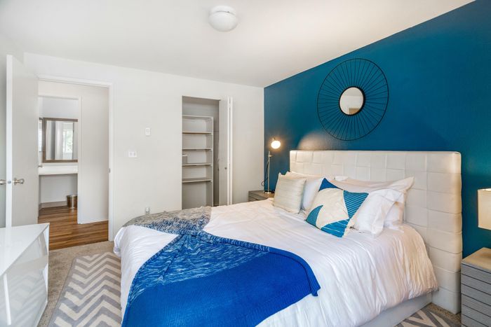 Tacoma Apartments Bedroom - The Boulders at Puget Sound