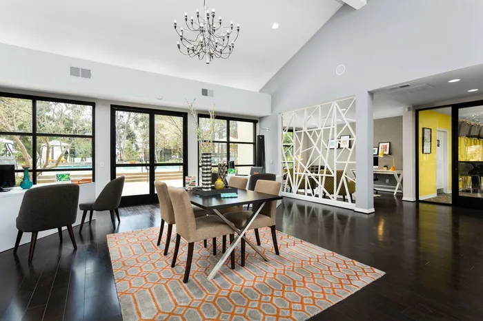 Apartment Resident Area