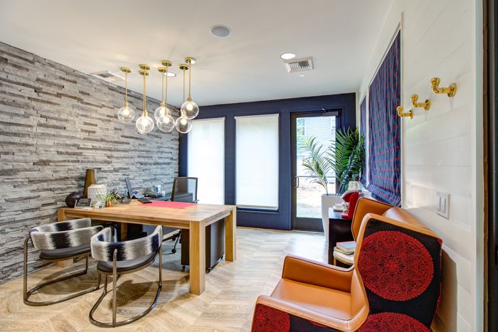 clubhouse seating