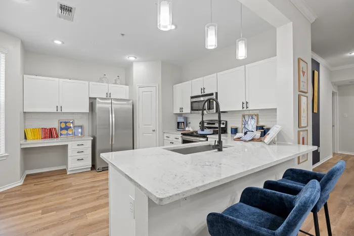 spacious kitchen and breakfast countertop