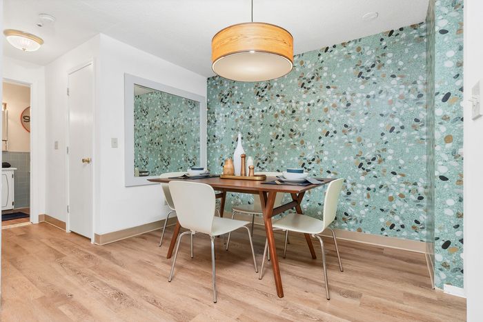 Luxurious Dining Room