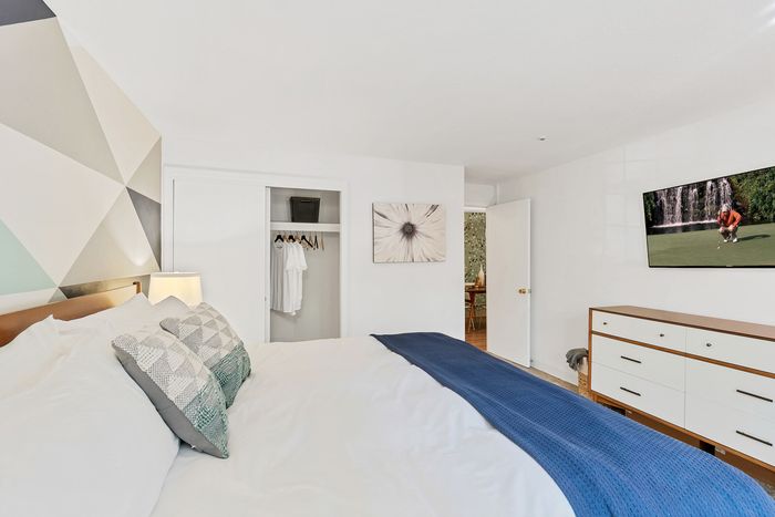 Elegant Bedroom