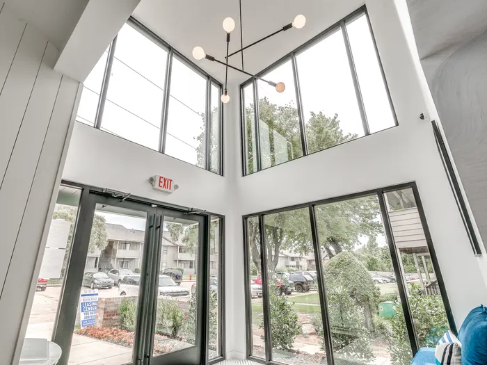 Leasing Center