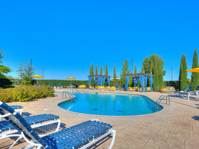 pool