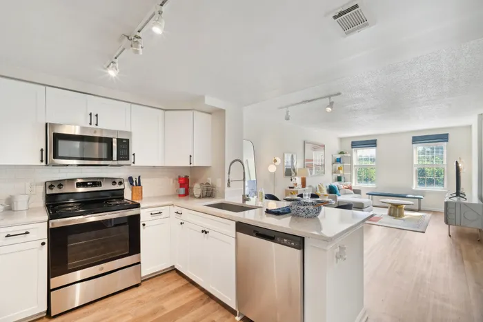 one bedroom kitchen