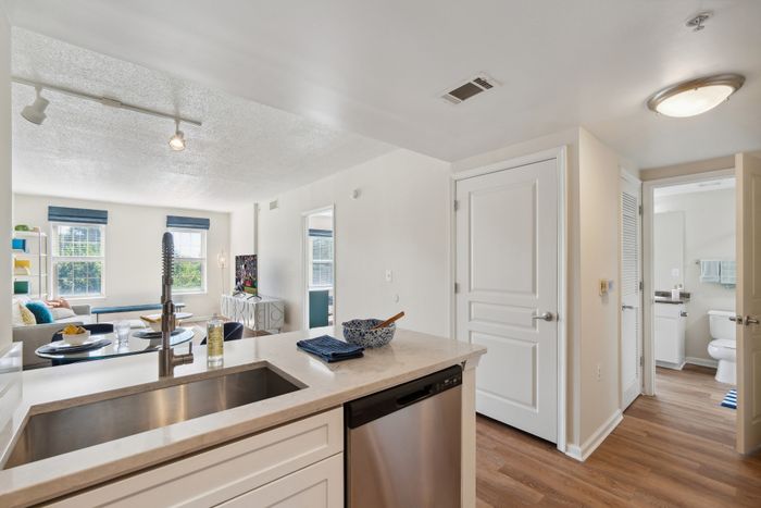 one bedroom kitchen