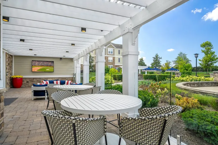 outdoor lounge seating