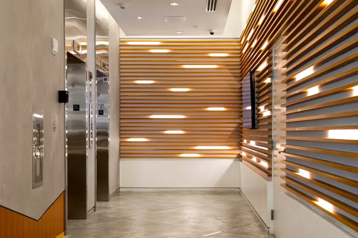 Motion at Dadeland Hallway